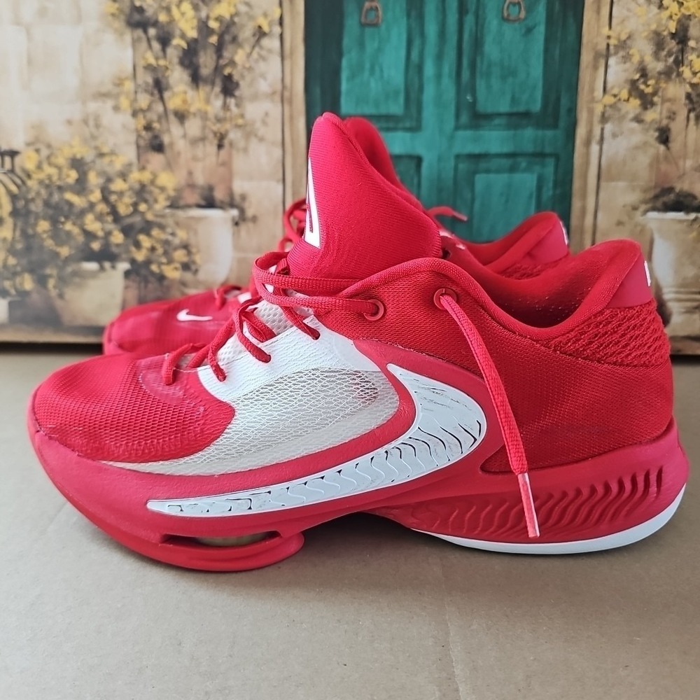 Nike Zoom Freak 4 University Red White Men's Basketball Shoes Sz 12 DO9679 600